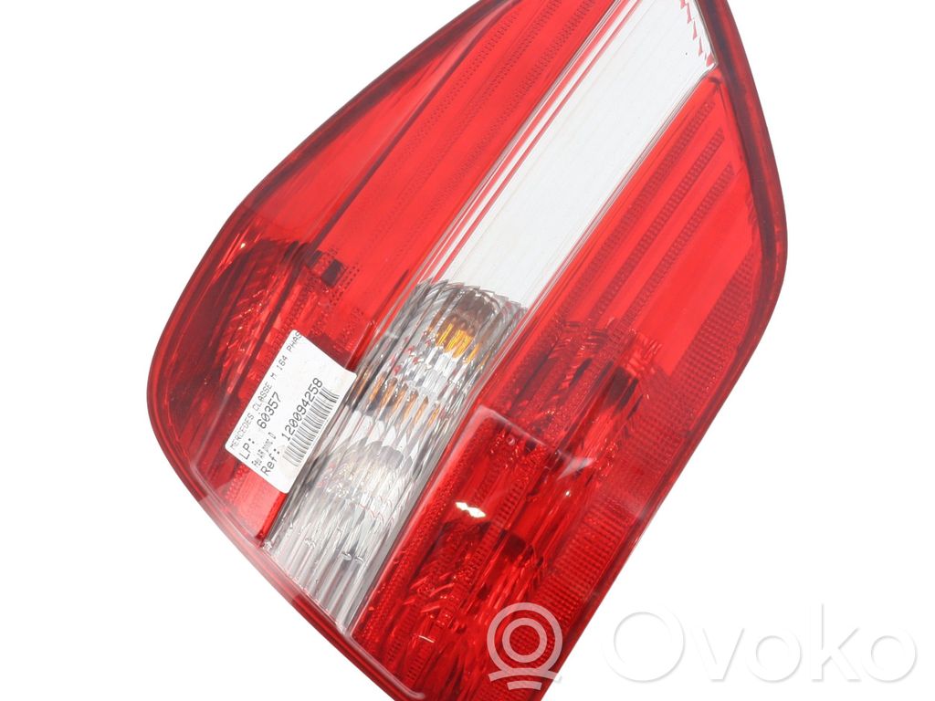 Mercedes-Benz ML W164 Lampa tylna 