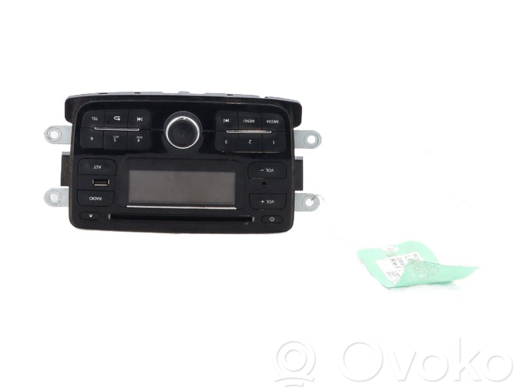 Renault Captur Unitate principală radio/CD/DVD/GPS 