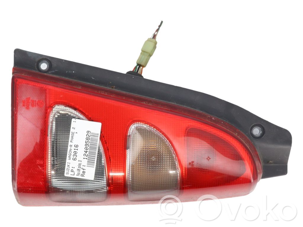 Suzuki Wagon R+ Lampa tylna 