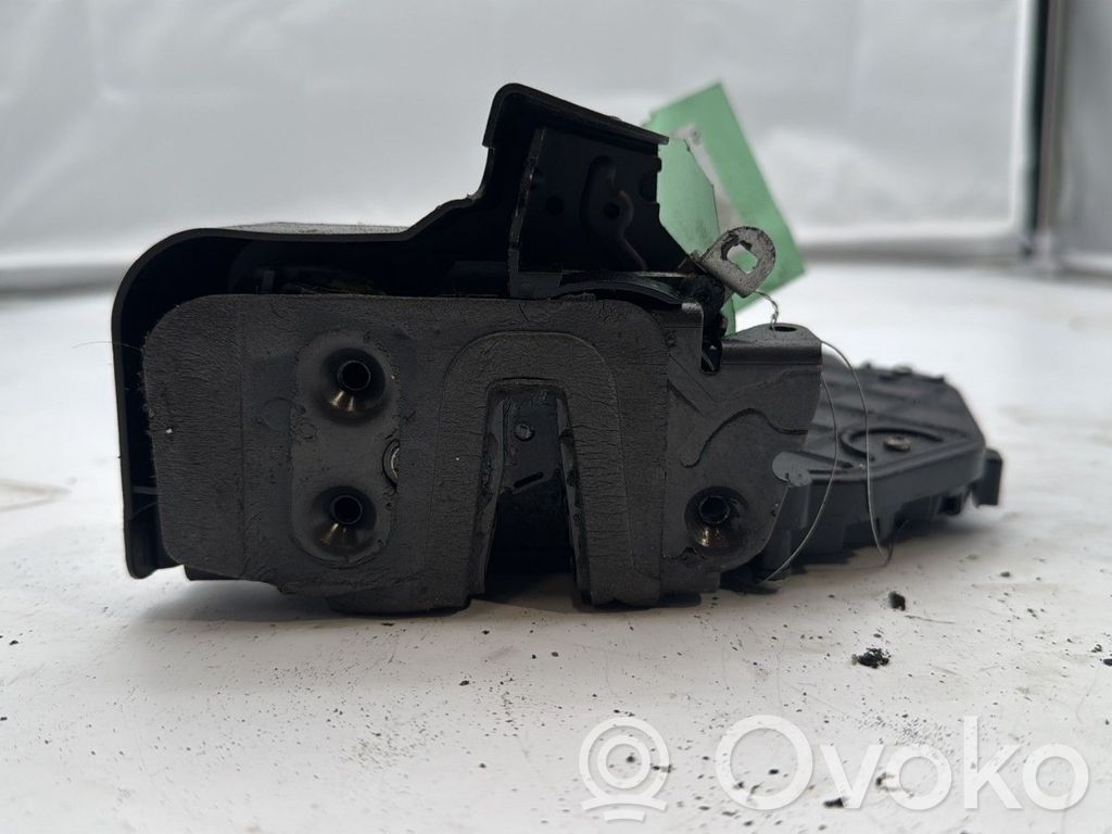Land Rover Freelander 2 - LR2 Serratura portiera anteriore 