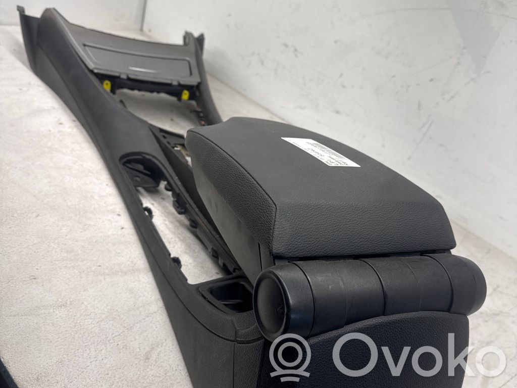 BMW 1 E81 E87 Center console 