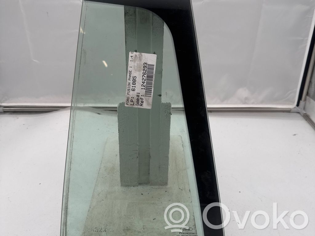 Ford Fusion Ventanilla de ventilación de la puerta trasera 
