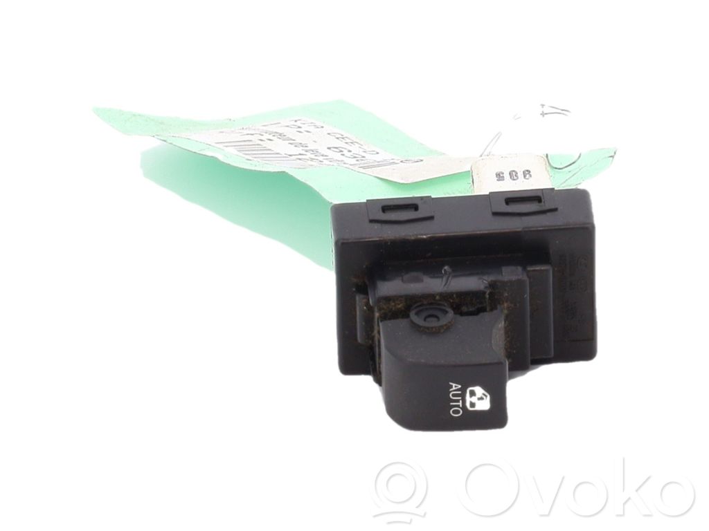 KIA Ceed Electric window control switch 
