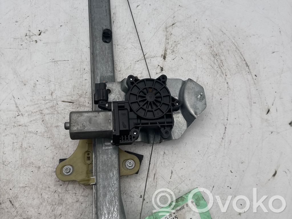 Renault Clio IV Alzacristalli della portiera anteriore con motorino