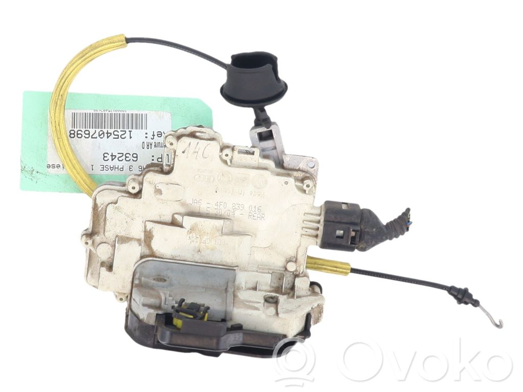 Cerradura de puerta trasera   4F0839016