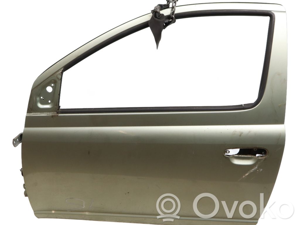 Toyota Yaris Drzwi przednie 