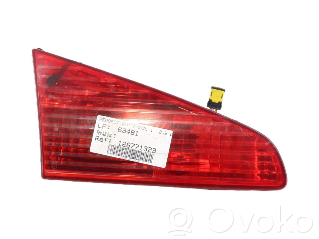 Peugeot 607 Lampă spate în capacul portbagajului 