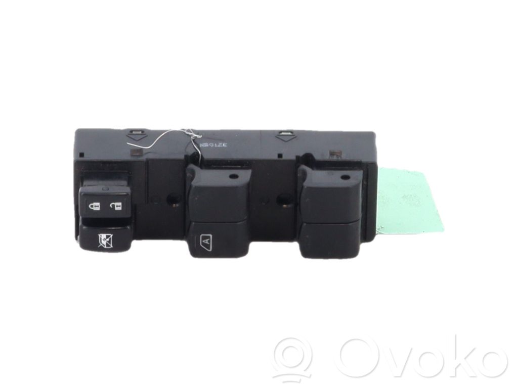 Interruptor del elevalunas eléctrico   254013VV0B