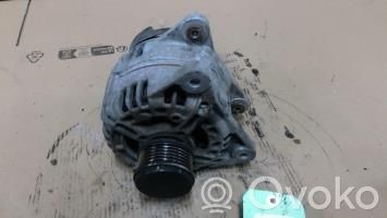 Renault Clio III Generator/alternator 