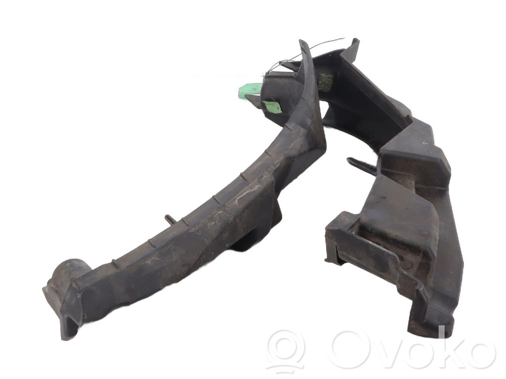 Renault Clio III Soporte del parachoques delantero