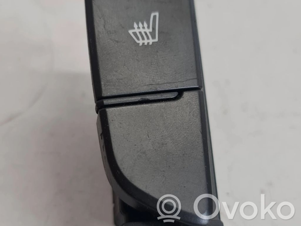 Hyundai i40 Przełączniki podgrzewania foteli 
