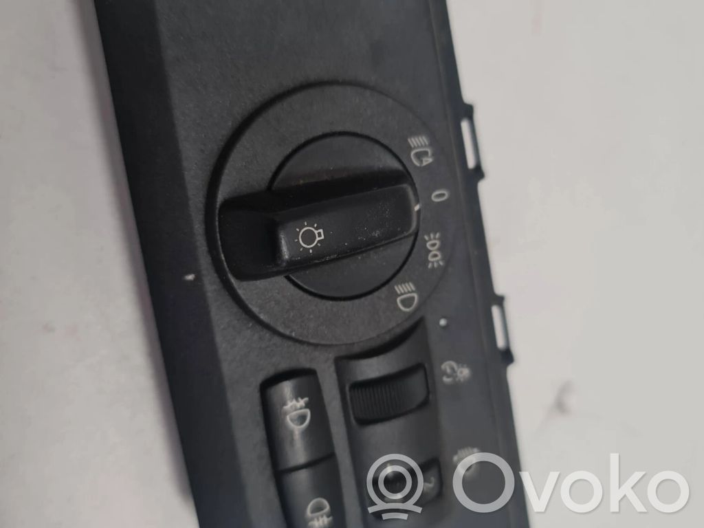 BMW X3 E83 Light switch 