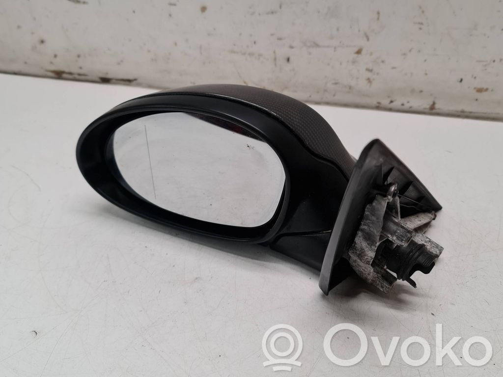 Front door electric wing mirror   010803