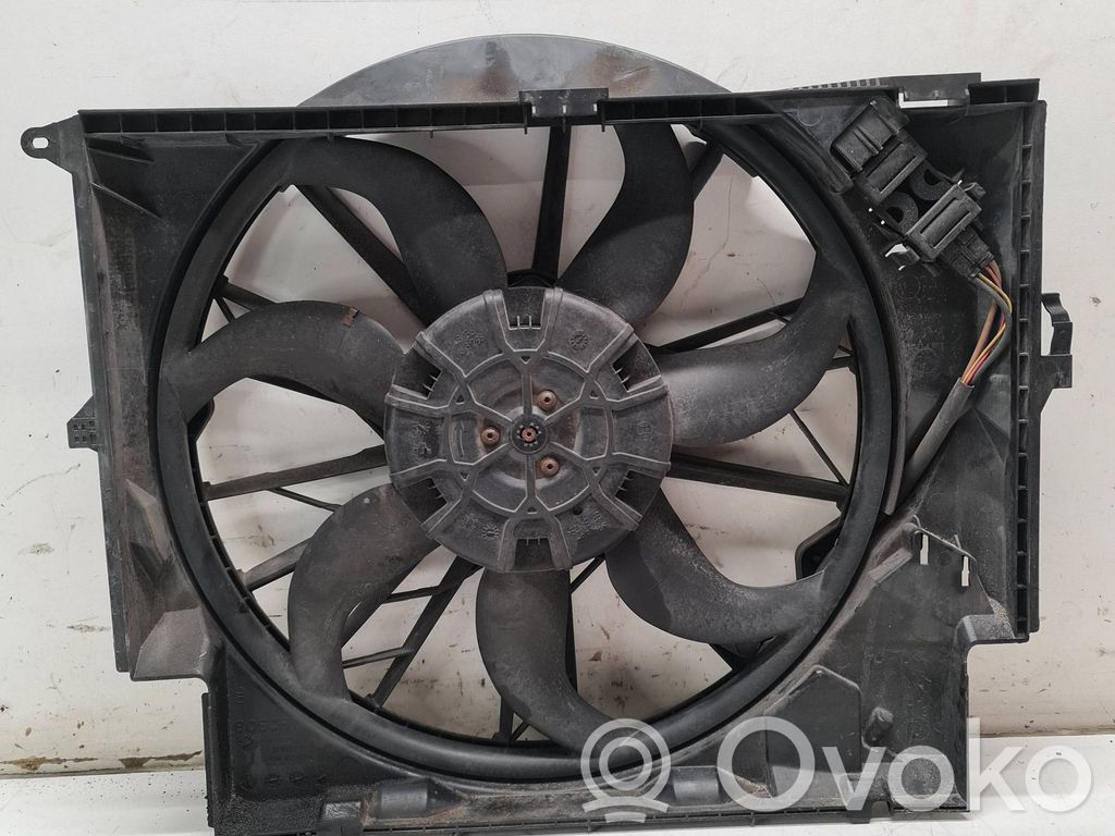BMW 3 E90 E91 Elektrisks radiatoru ventilators 