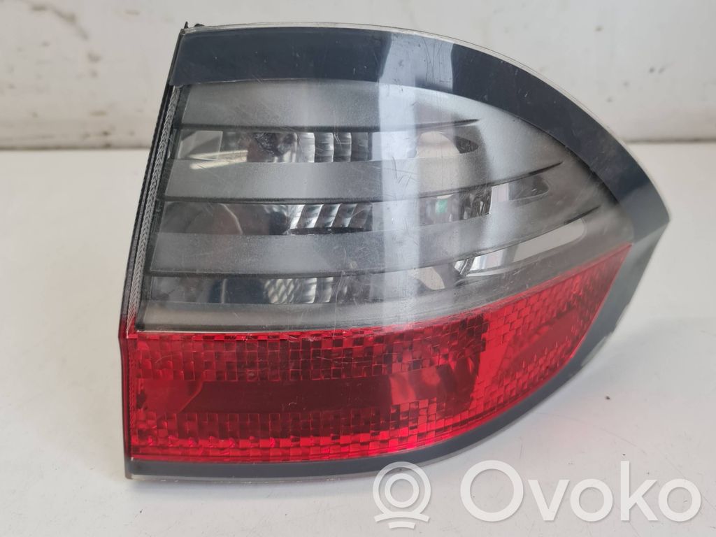 Ford S-MAX Luci posteriori 