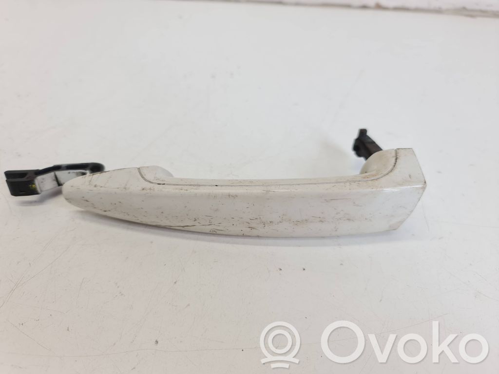 BMW 1 E81 E87 Front door exterior handle 