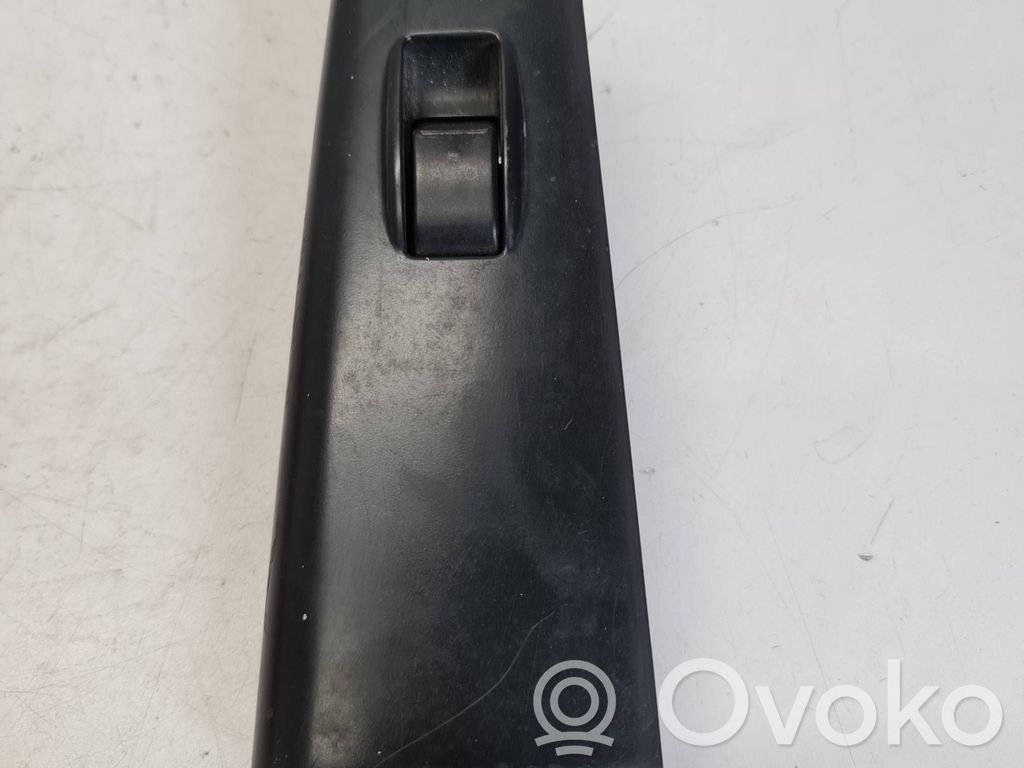 Toyota Corolla E120 E130 Electric window control switch 