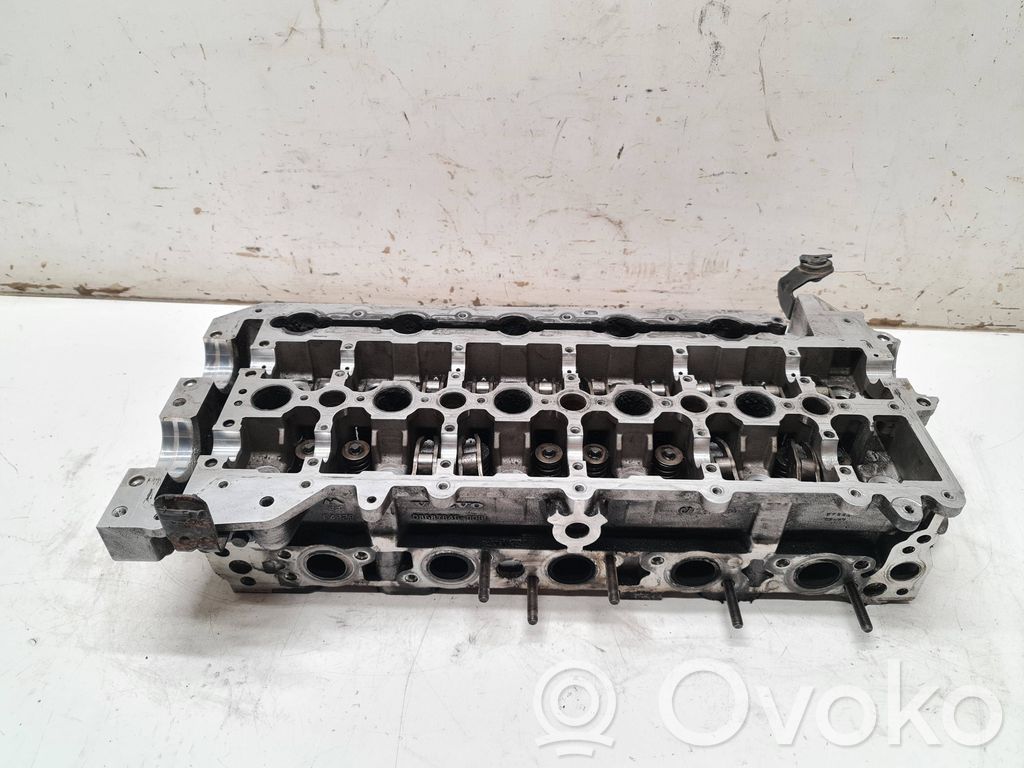 Volvo V70 Engine head 