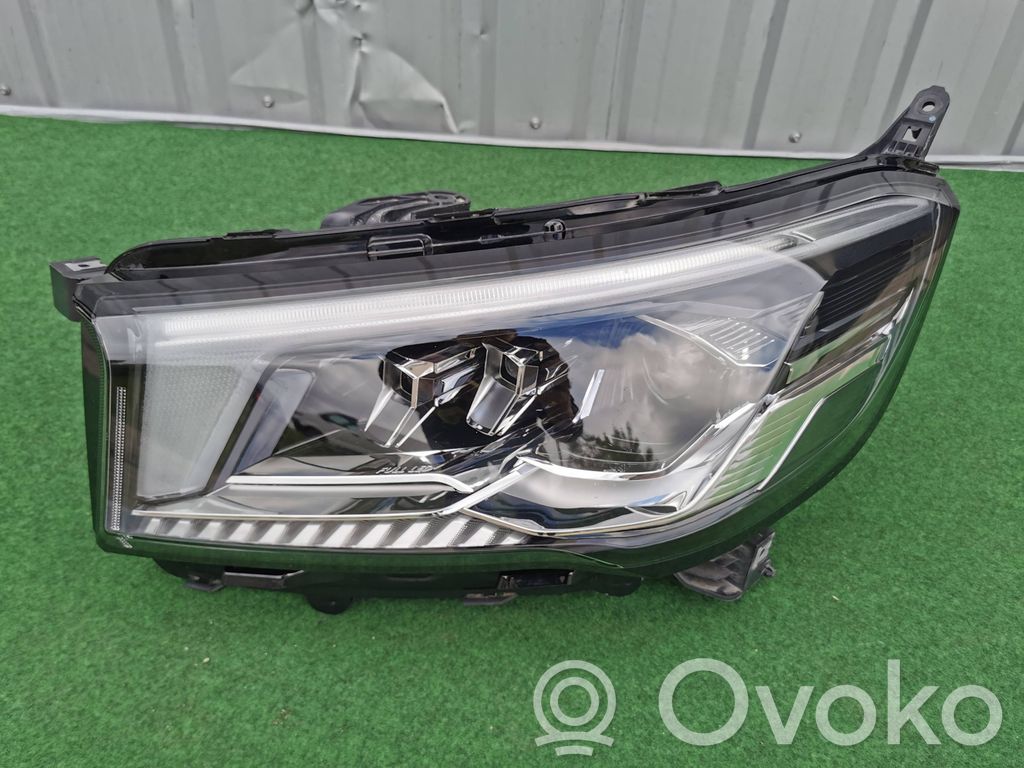 Maxus V90 Headlight/headlamp 