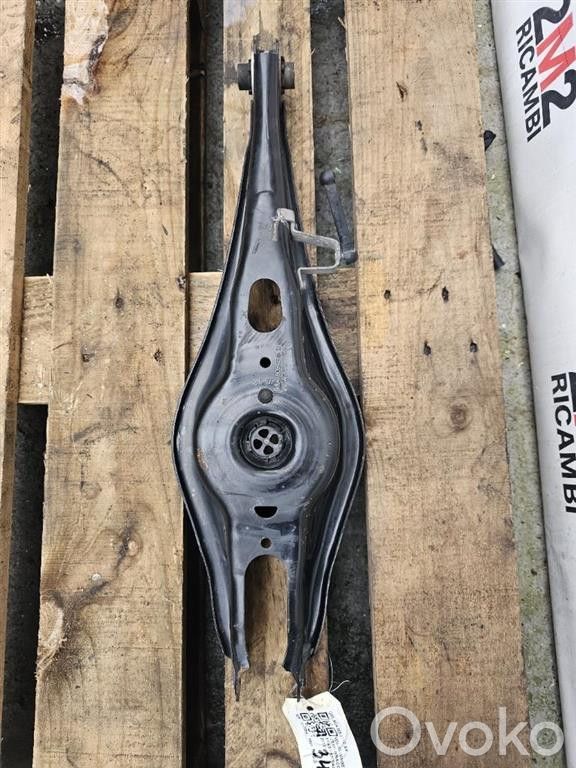 Volkswagen T-Roc Rear control arm 