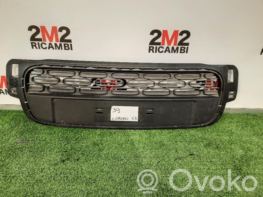 Citroen C3 Front bumper upper radiator grill 
