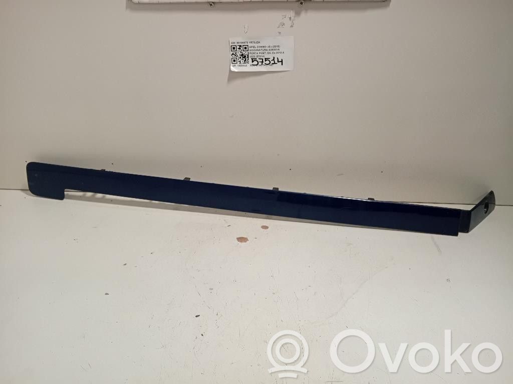Opel Combo E Apdaila galinių durų (moldingas) 