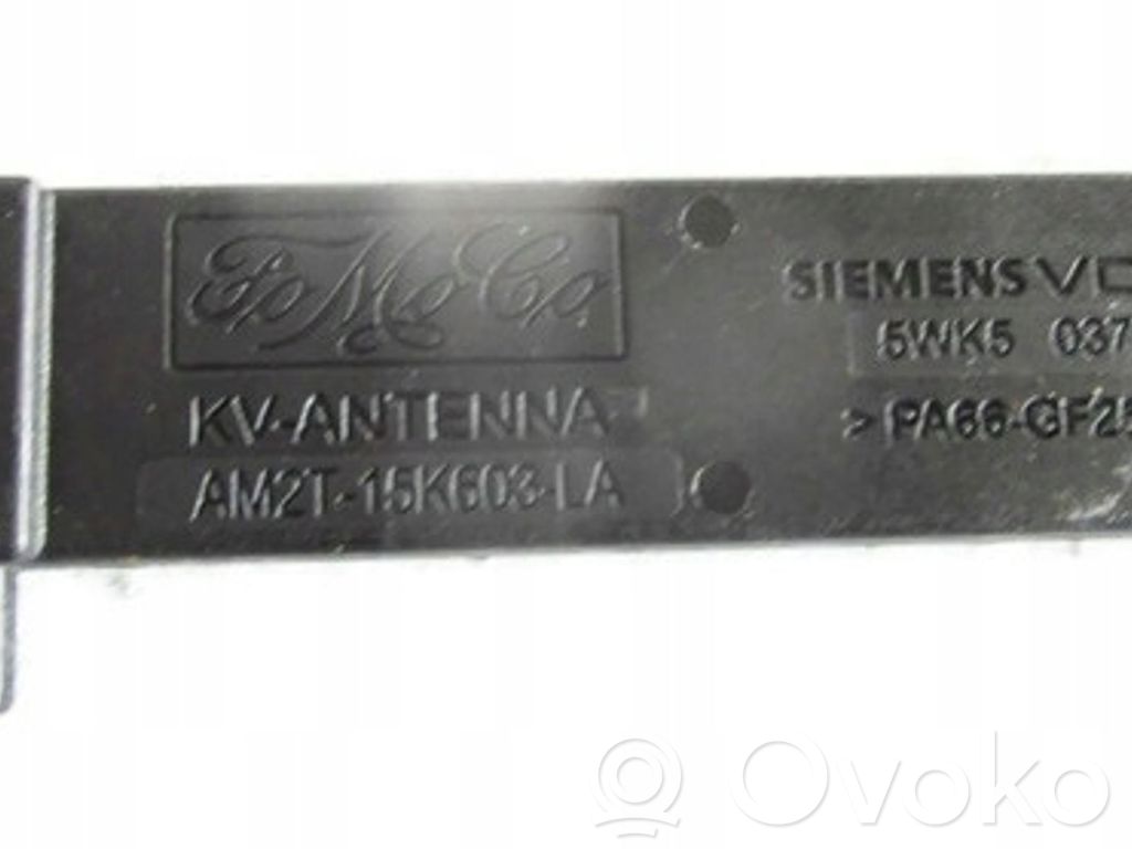 Pystyantennivahvistin   AM2T15K603LA