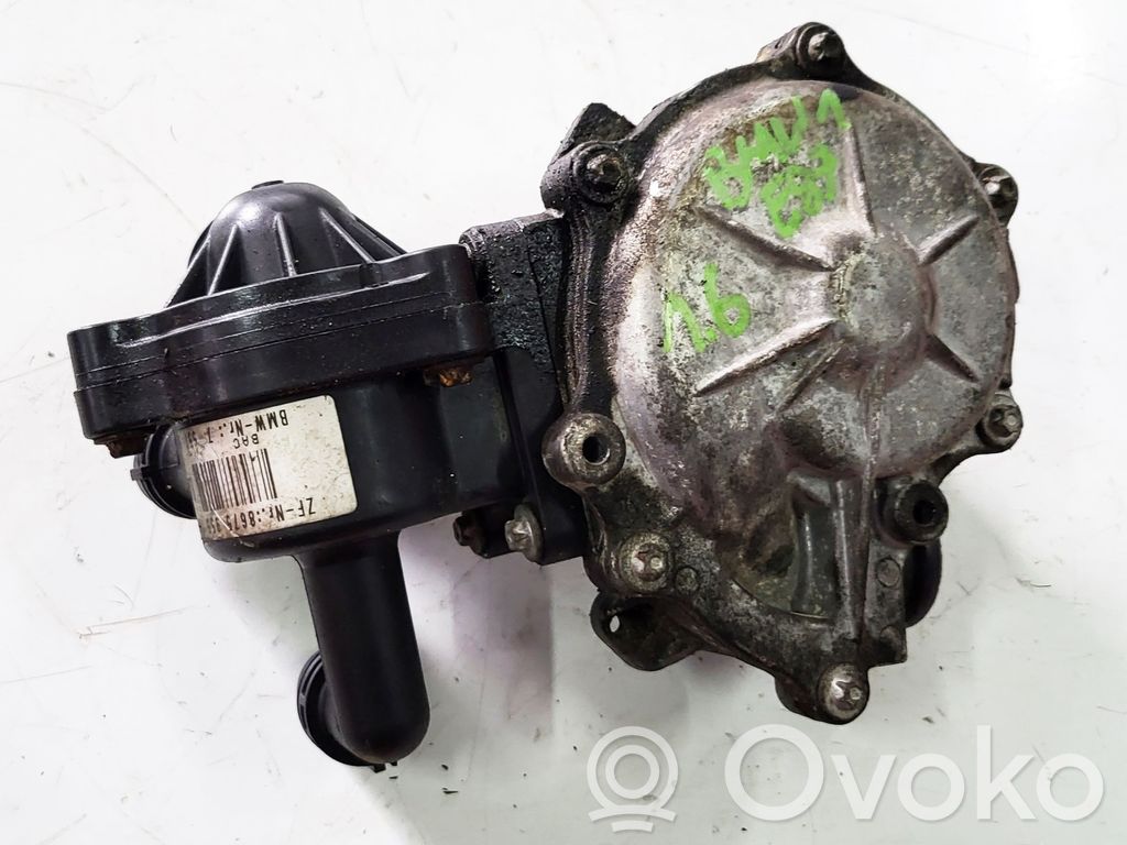 BMW 1 E81 E87 Termostats / termostata korpuss 