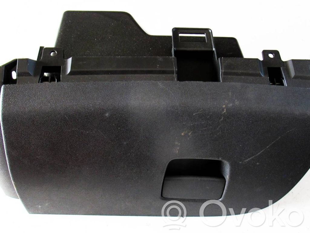 Opel Adam Glove box 