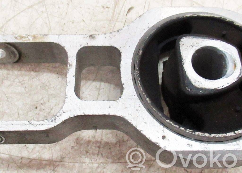 Fiat Tipo Engine mount bracket 
