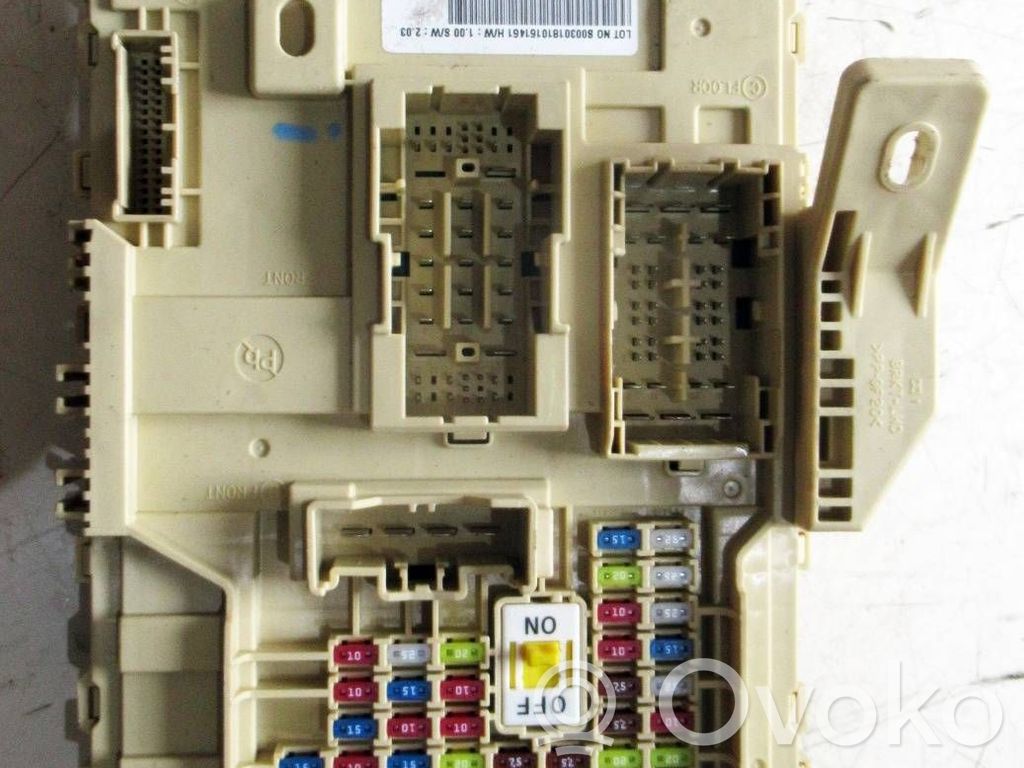 Hyundai i30 fastback Fuse module 