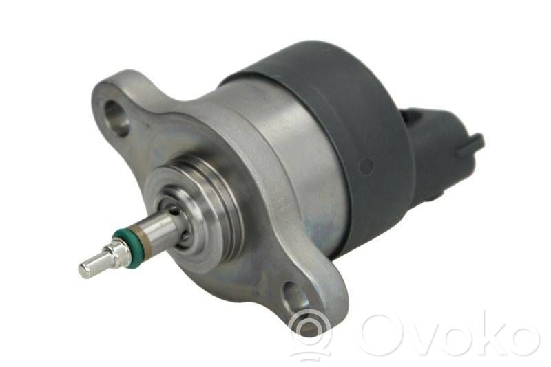 Kraftstoffdrucksensor   0445010006,0281002488,71718445,0445010007,0445010071,0445010072,60816659