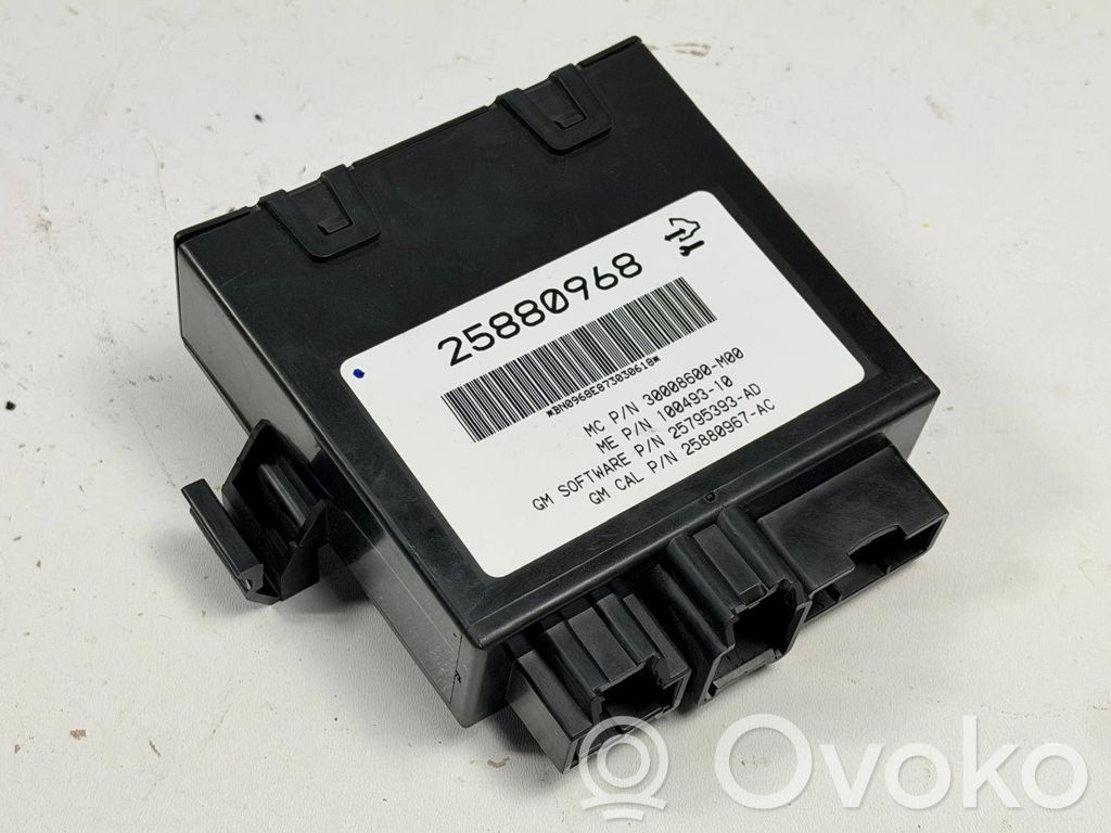 Cadillac Escalade Tailgate/trunk control unit/module 