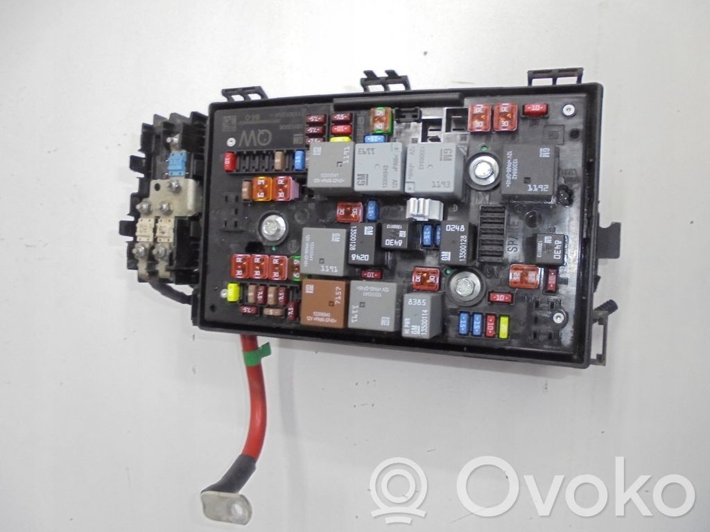 Opel Astra J Fuse box set 