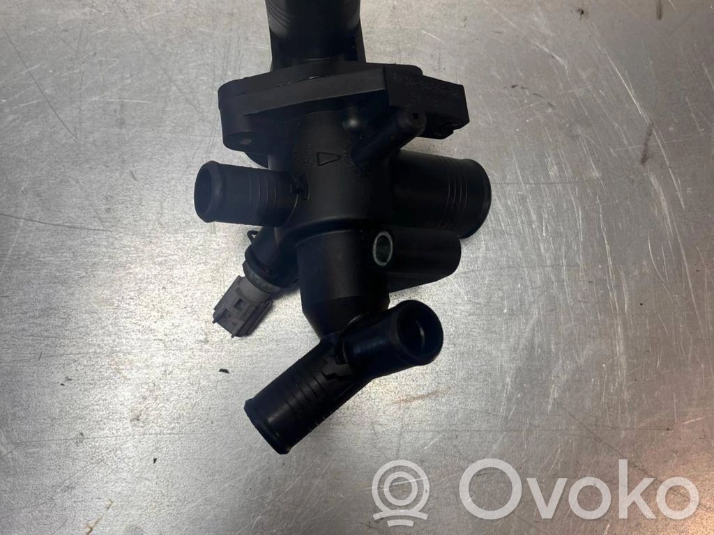 Ford Transit Termostaatin kotelo 