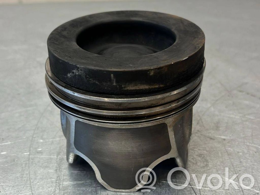 Piston   ACH,CXE,0811SC