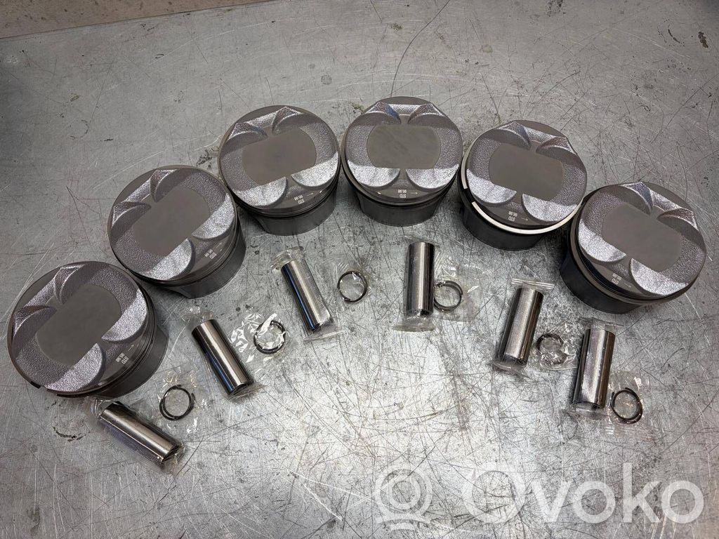 Porsche 996 Piston 
