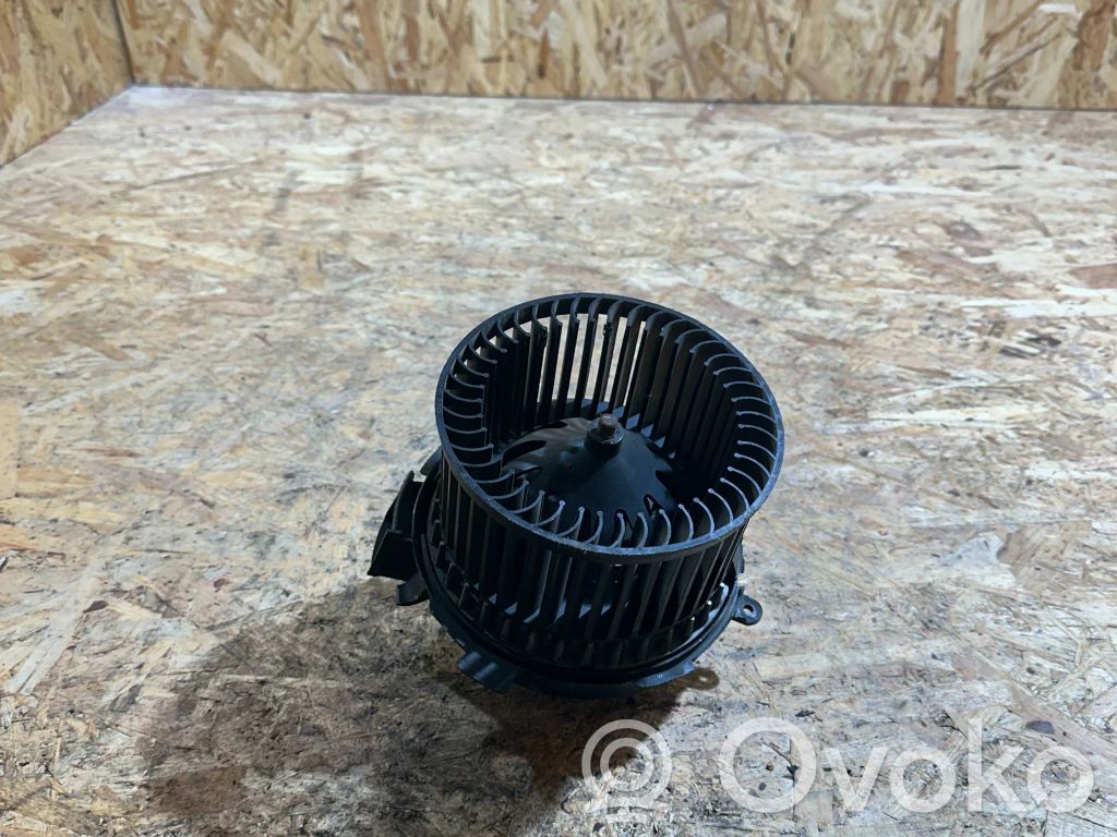 Peugeot 307 Mazā radiatora ventilators 