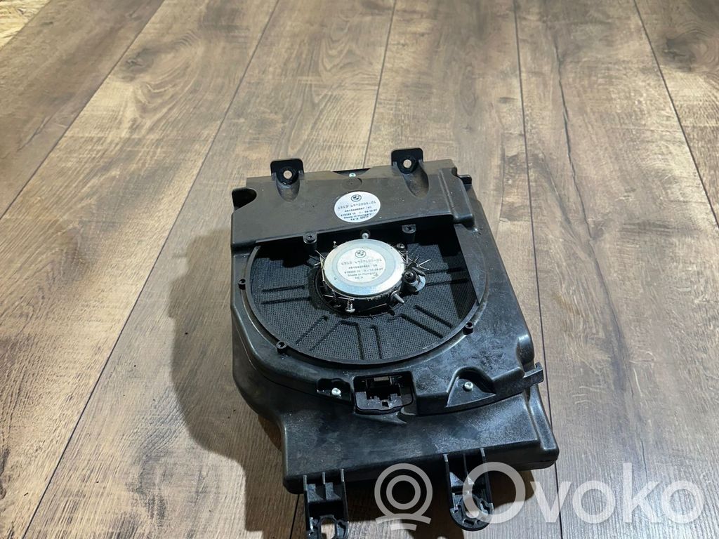 Altavoz subwoofer   6929100,61928910,4910430886,4913430967
