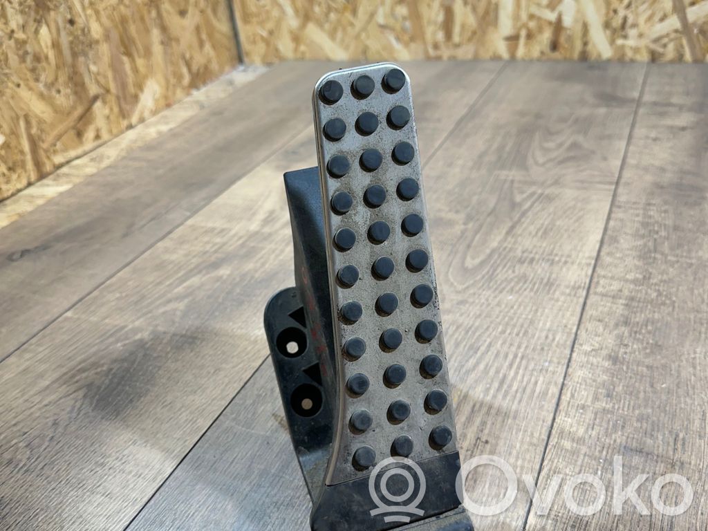 Mercedes-Benz CLS C218 X218 Accelerator throttle pedal 