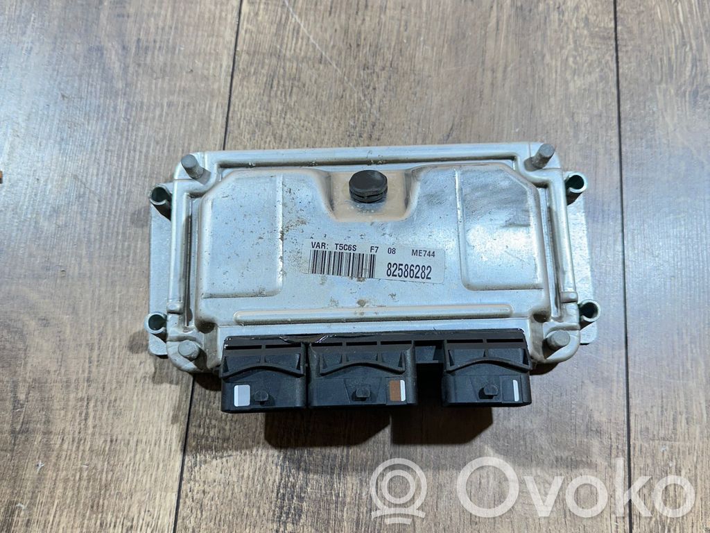 Engine control unit/module   0261207474,9643840680,9647481280
