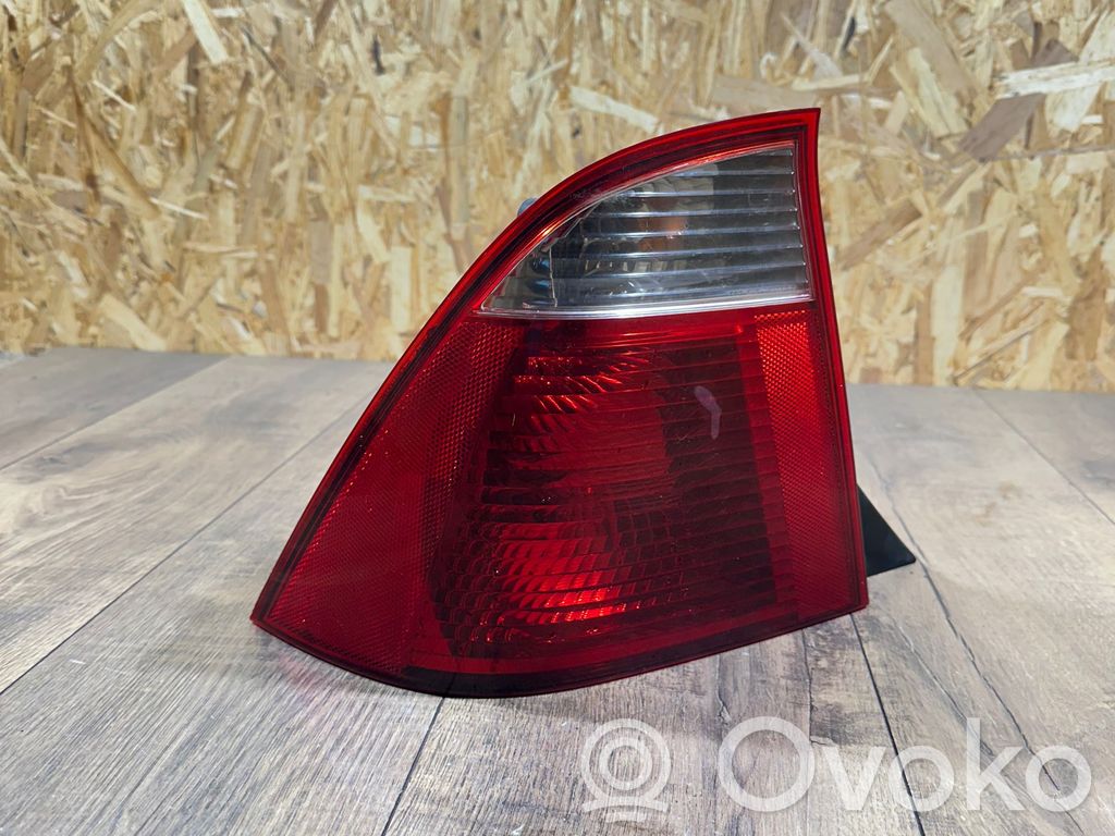 Ford Focus Lampă spate în caroserie 