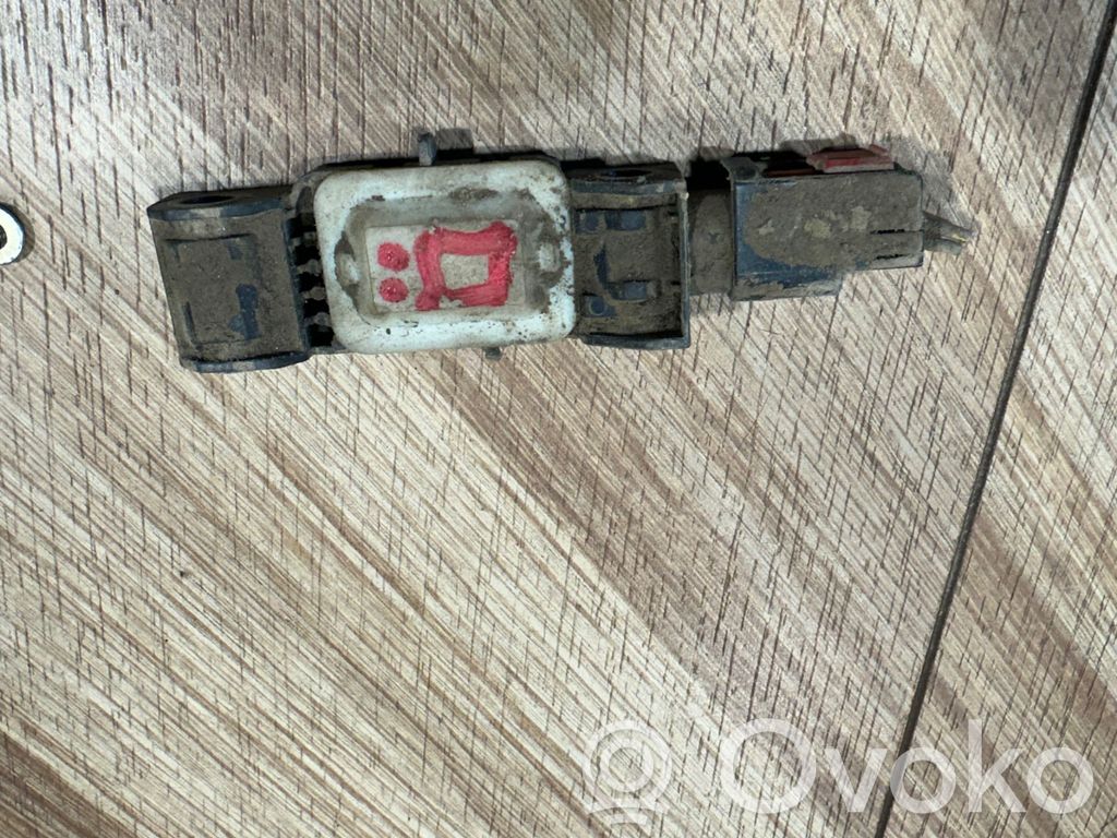 Airbagsensor Crashsensor Drucksensor   04671779AB,31765253,260203