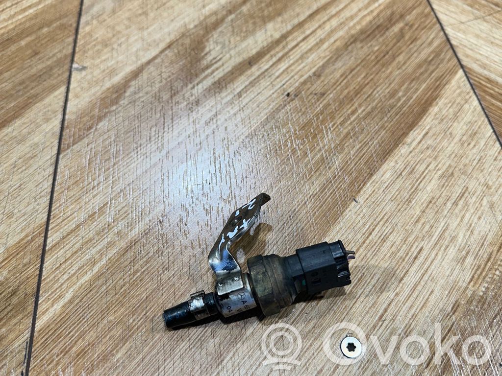 Mercedes-Benz E W212 Fuel pressure sensor 