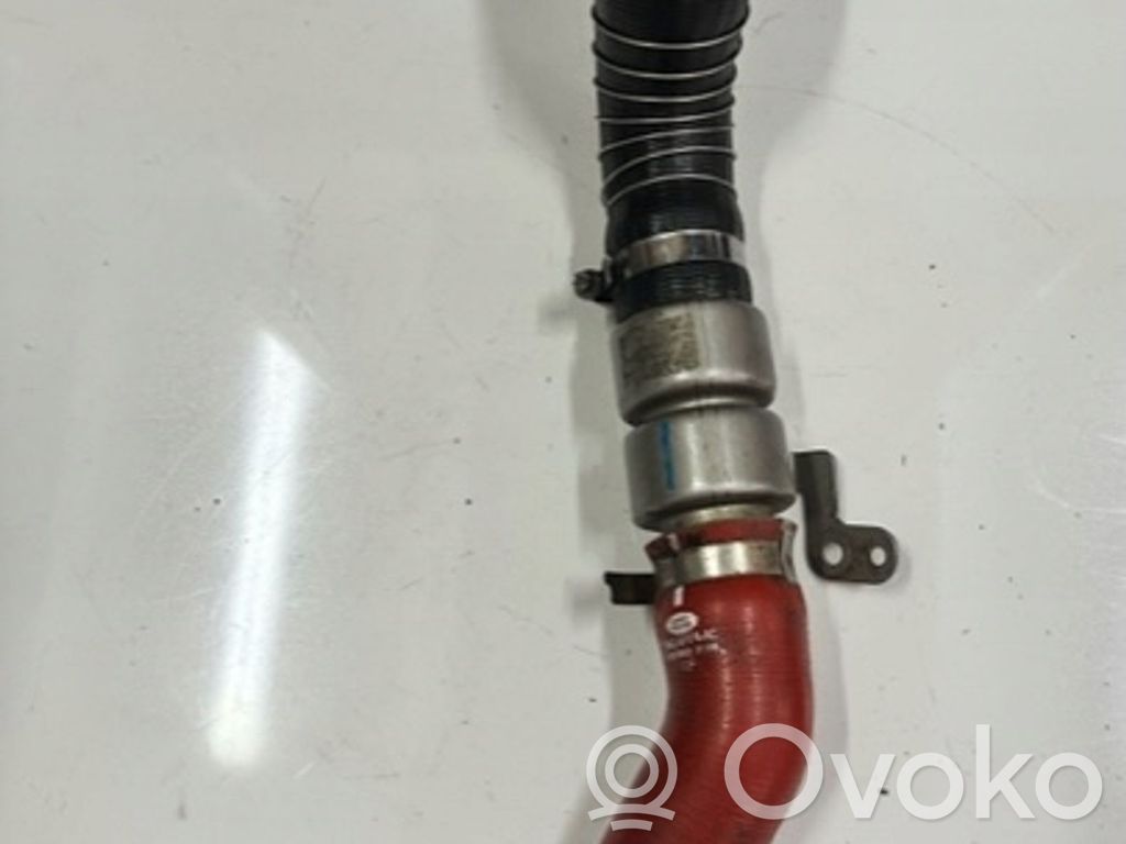 Land Rover Range Rover L322 Intercooler hose/pipe 