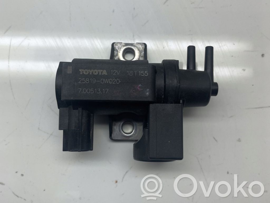 Toyota Auris E180 Válvula de vacío 
