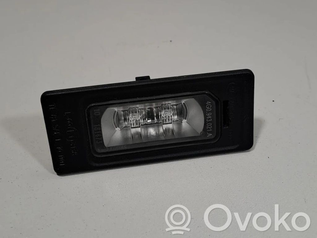 Audi A6 S6 C7 4G Éclairage de plaque d'immatriculation 