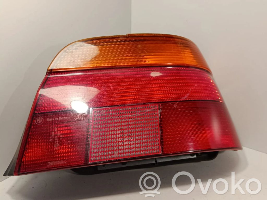 BMW 5 E39 Galinis žibintas kėbule 