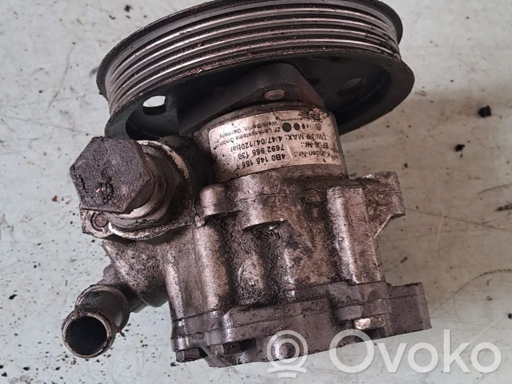 Audi 80 90 S2 B4 Ohjaustehostimen pumppu 