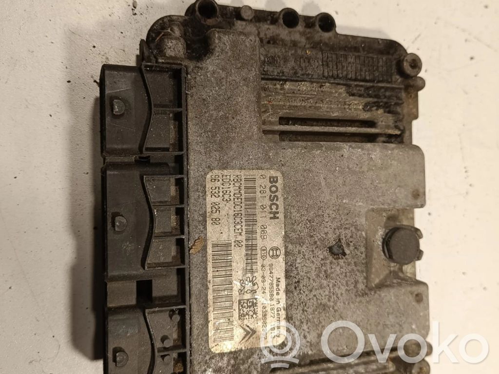 Peugeot 206 Engine control unit/module 